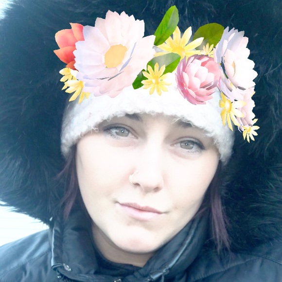 Meet your Posher, Sarah - Picture 1 of 1